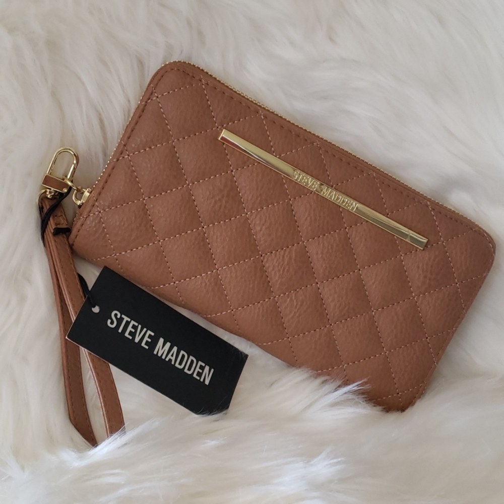 Steve Madden wallet